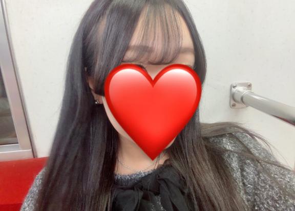れおな◇19才未経験の細身美少女